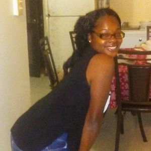 Meet your Posher, Agnes